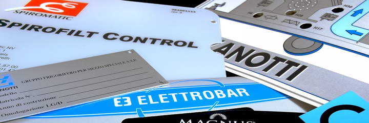 Effemme Grafica Serigrafia |  Targhe e targhette in alluminio serigrafate, Targhe e Frontali serigrafati in PVC, poliestere, policarbonato.